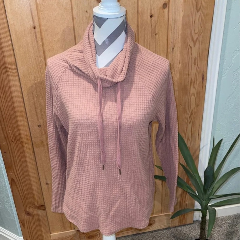 Textured pullover